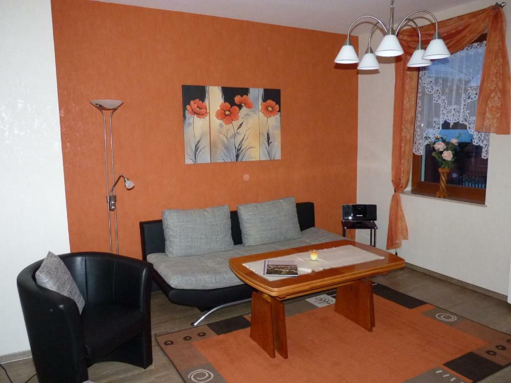 Ferienwohnung Knop 塔勒 外观 照片