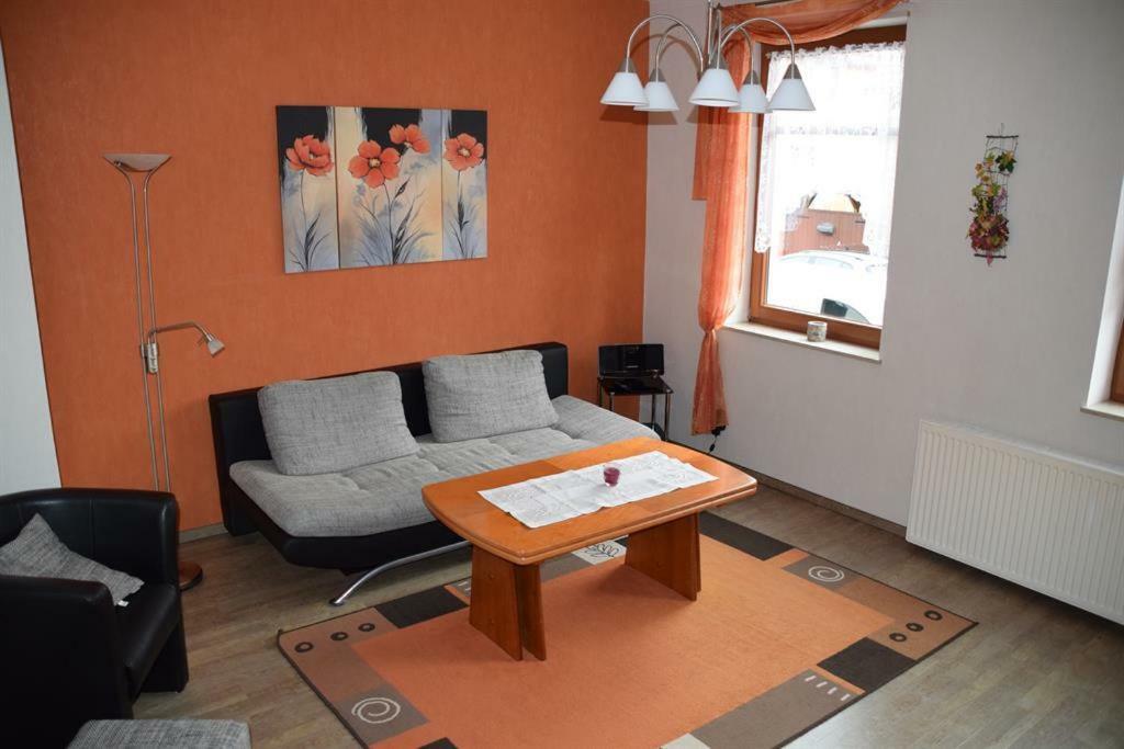 Ferienwohnung Knop 塔勒 外观 照片
